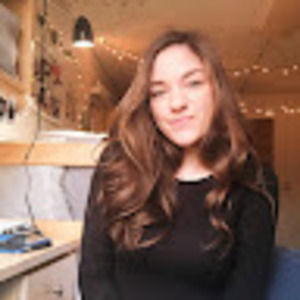 Meet your Posher, Emilee